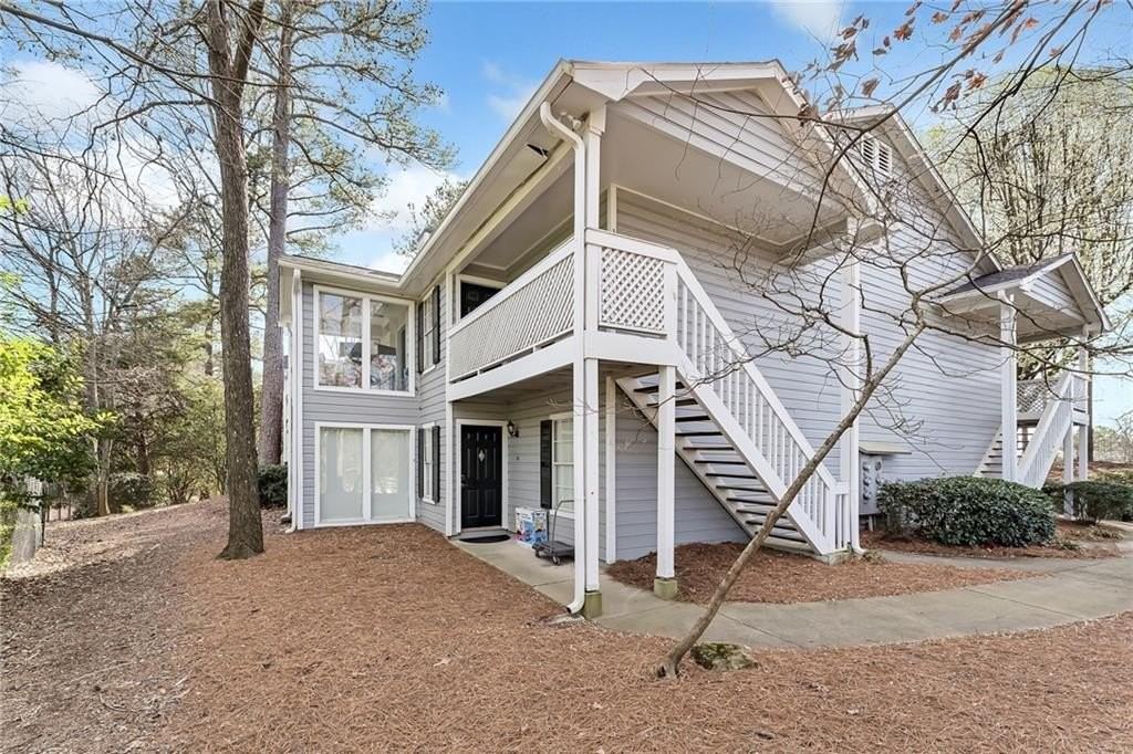103 Natchez Trce - Photo 2 of 25