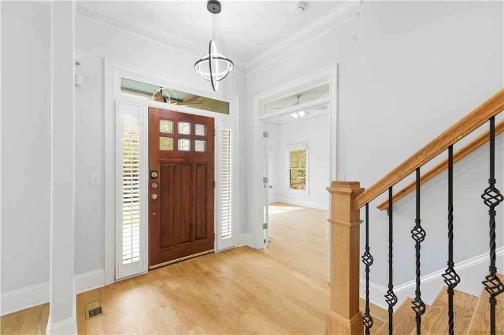 850 Ormewood Ave Se #A - Photo 5 of 45