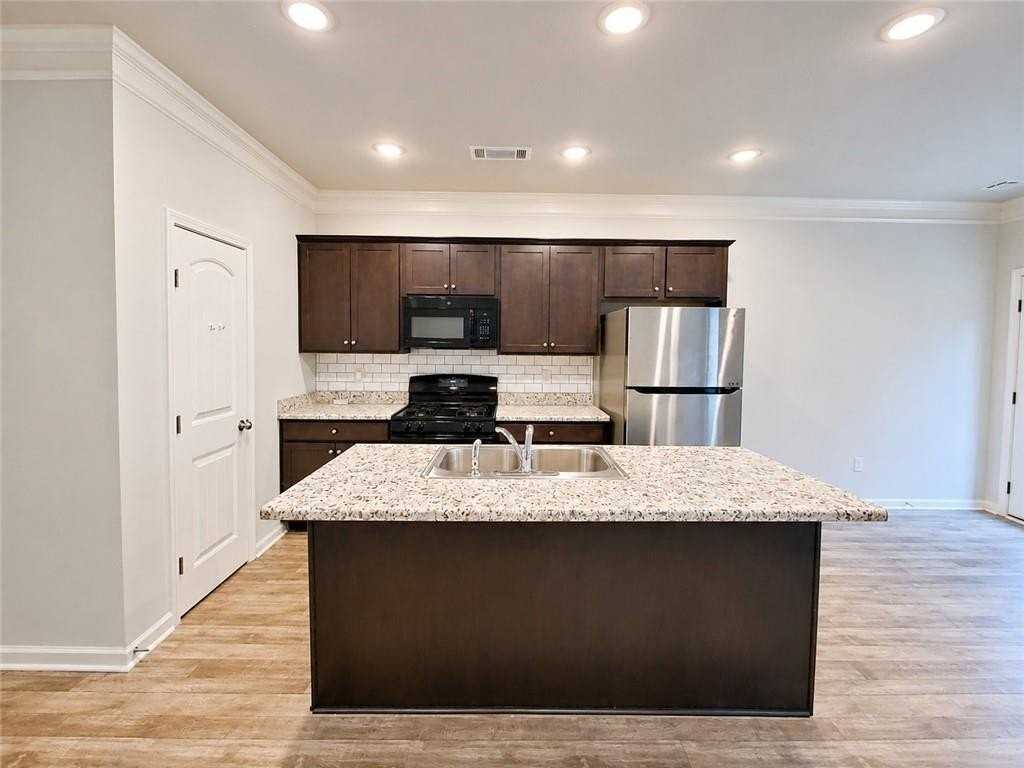 349 Turtle Creek Dr - Photo 4 of 23