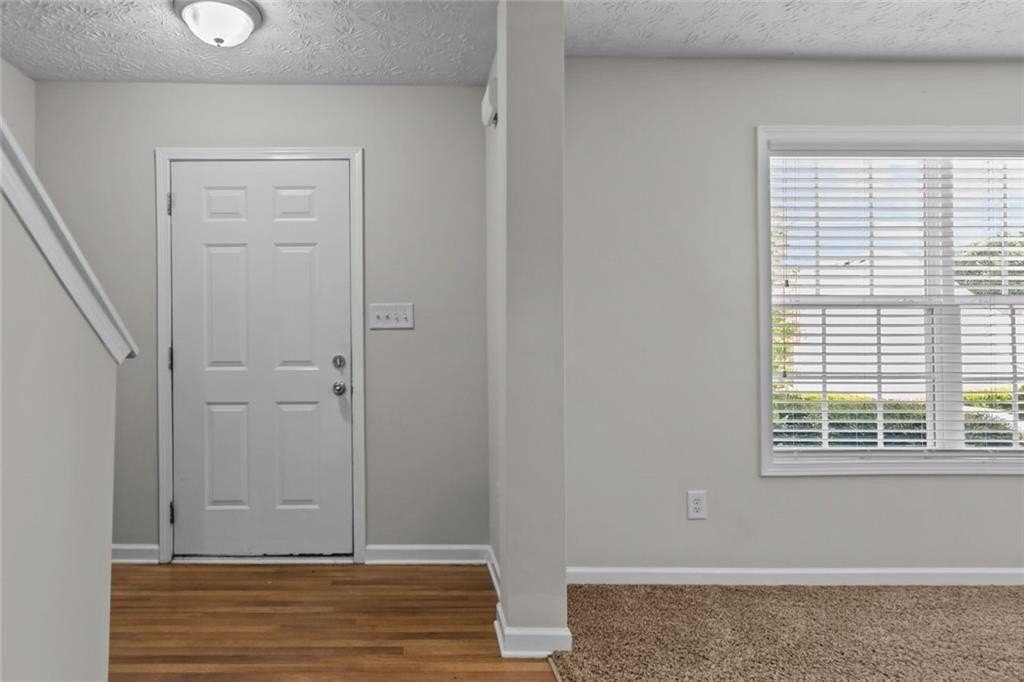 1483 Little Creek Dr - Photo 2 of 18
