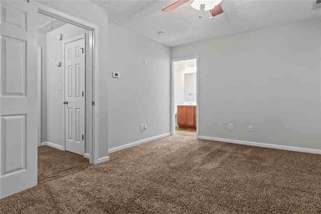 1483 Little Creek Dr - Photo 4 of 18