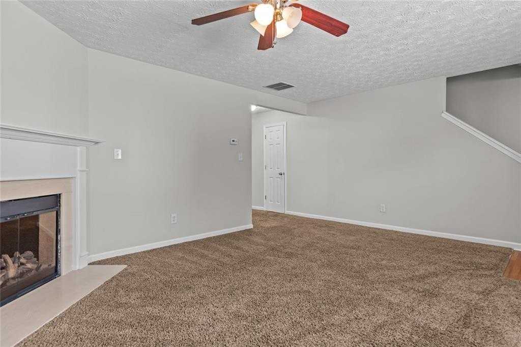 1483 Little Creek Dr - Photo 6 of 18