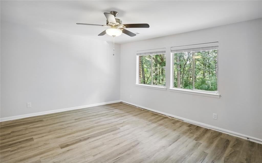 4266 Roswell Rd Ne #G4 - Photo 3 of 21