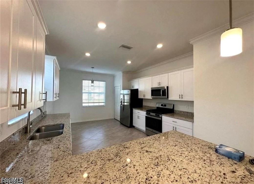 17685 Fallen Branch Way - Photo 3 of 12