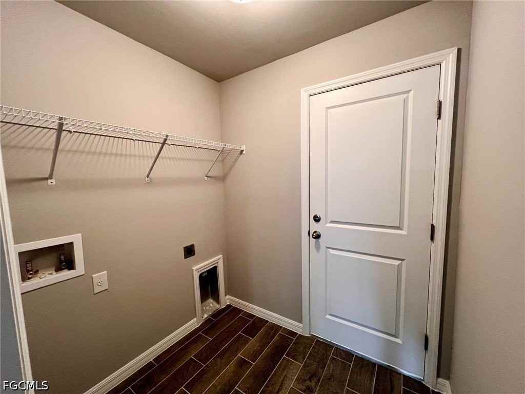 2706 56th St W - Photo 5 of 16