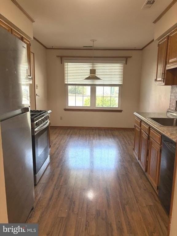 8 Partridge Ct - Photo 4 of 38