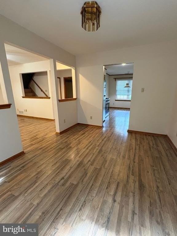 8 Partridge Ct - Photo 7 of 38