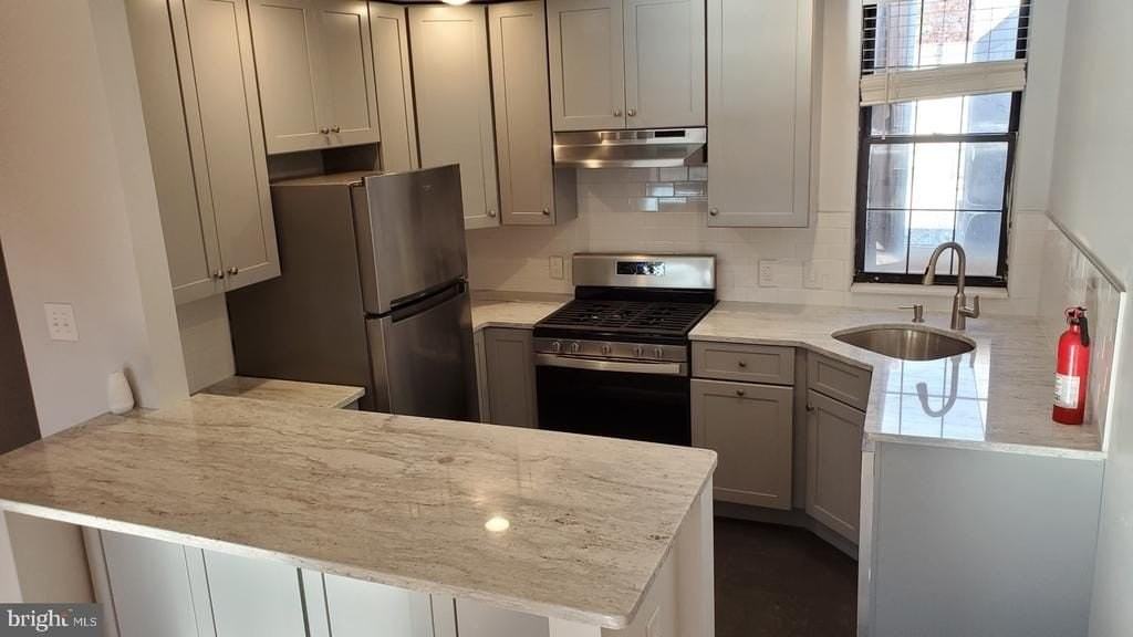 315 Monroe St - Photo 5 of 16