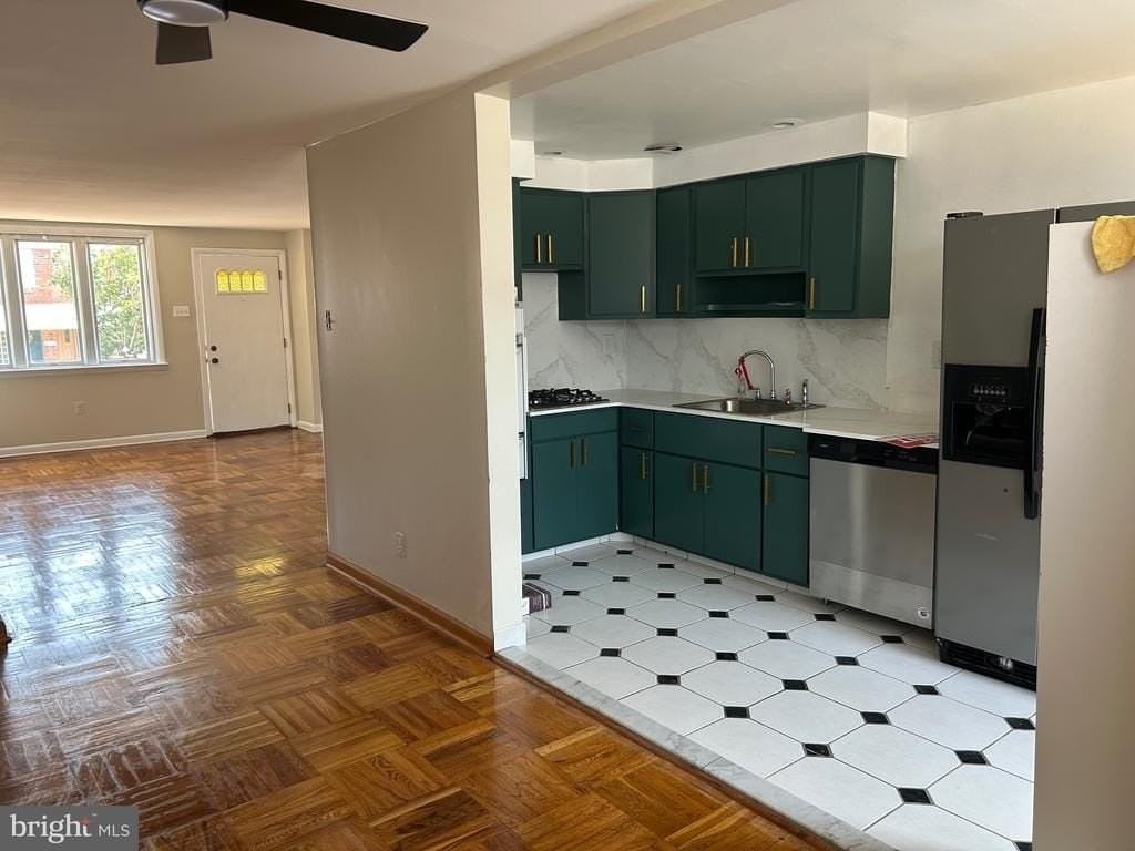 1538 Curtin St - Photo 5 of 15