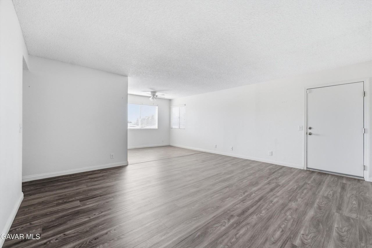 5036 W Avenue L8 #24 - Photo 3 of 14