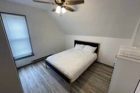 809 Douglas St #3 - Photo 3 of 4