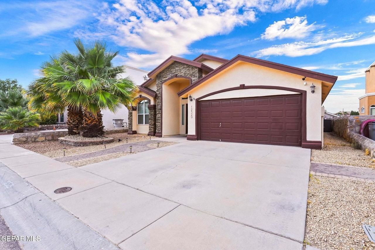 12529 Paseo Rosannie Ave - Photo 3 of 32
