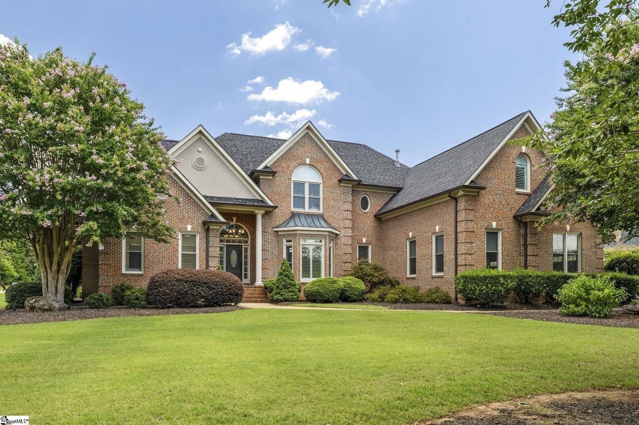 2347 Roper Mountain Rd - Photo 3 of 50