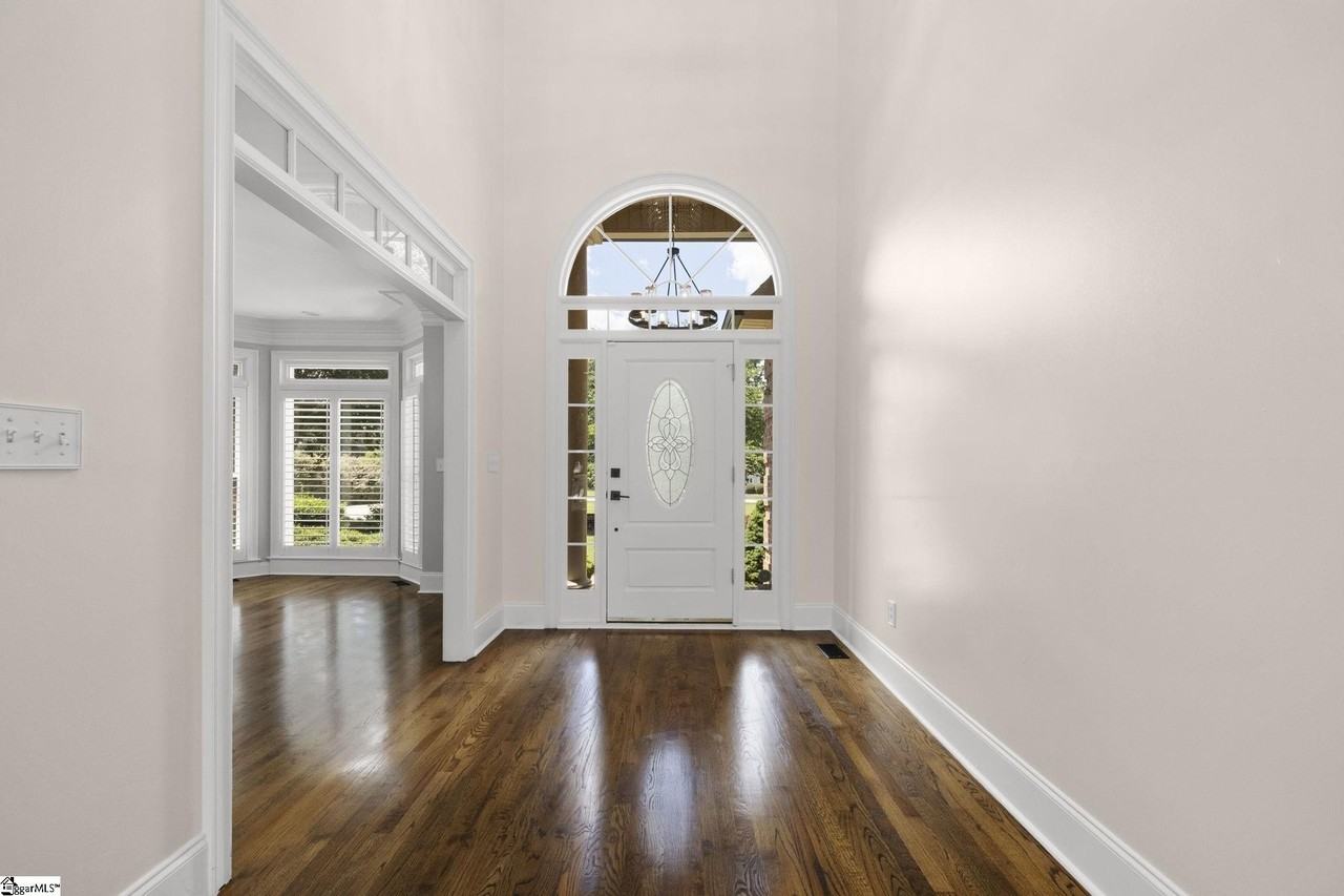 2347 Roper Mountain Rd - Photo 7 of 50