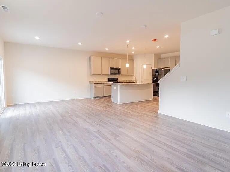 4003 White Pine Ln - Photo 6 of 18