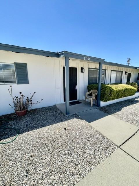 27197 Sun City Blvd #1 - Photo 2 of 9