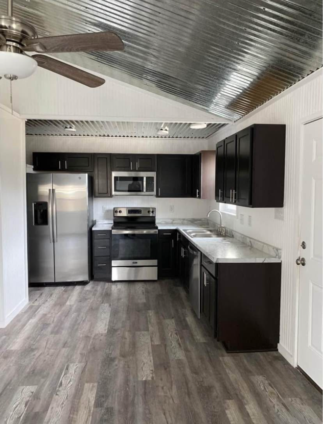 900 South Wilson Avenue - 1Unit 101 #1 - Photo 2 of 7