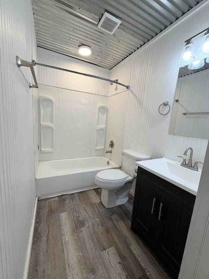 900 South Wilson Avenue - 1Unit 101 #1 - Photo 7 of 7