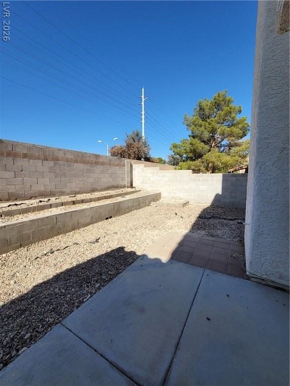 253 Buckskin St - Photo 4 of 50