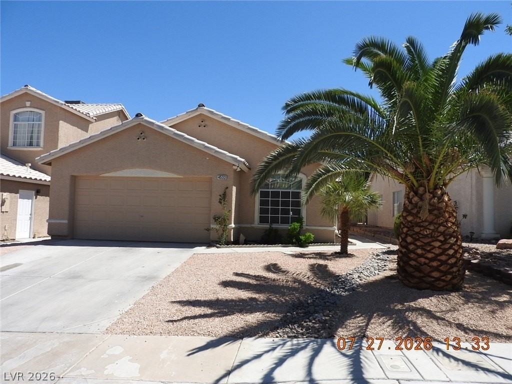 4533 Chestnut Blaze Dr