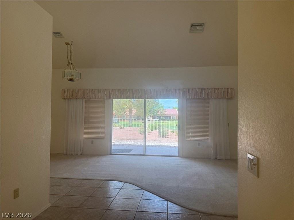8900 Kingsmill Dr - Photo 6 of 50