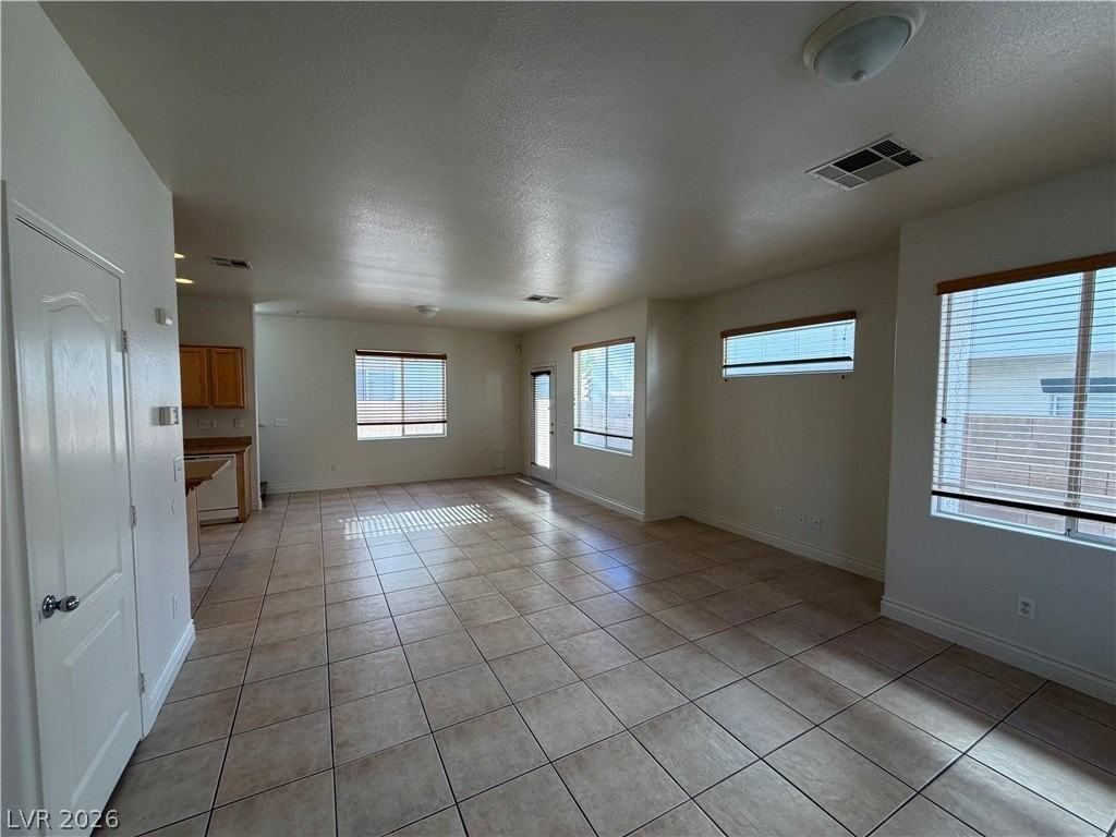 3762 Corpolo Ave - Photo 2 of 46