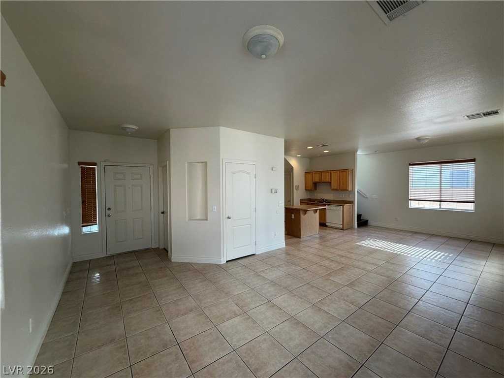 3762 Corpolo Ave - Photo 6 of 46