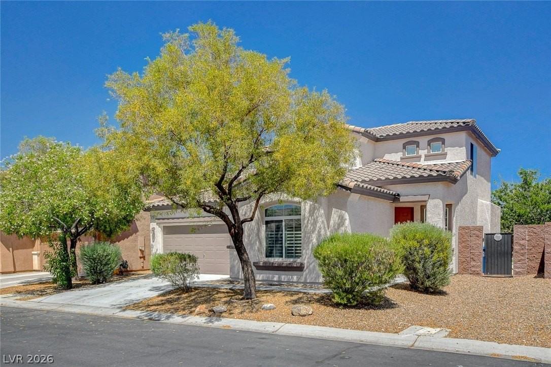 9734 Maspalomas St - Photo 2 of 47