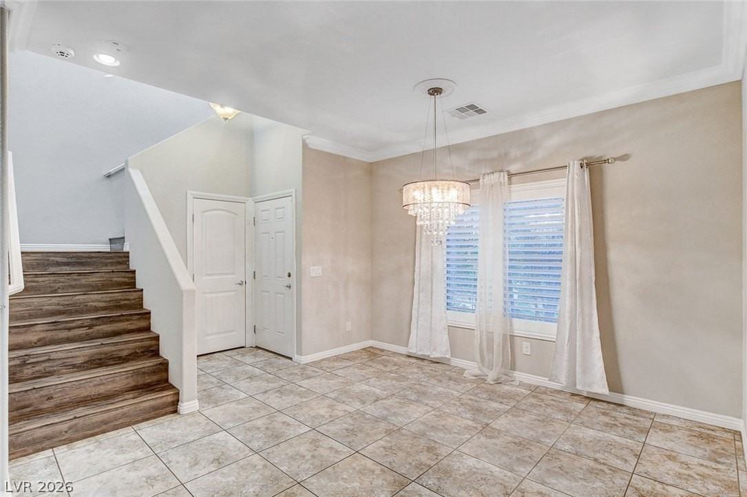 9634 Volk Ave - Photo 6 of 37