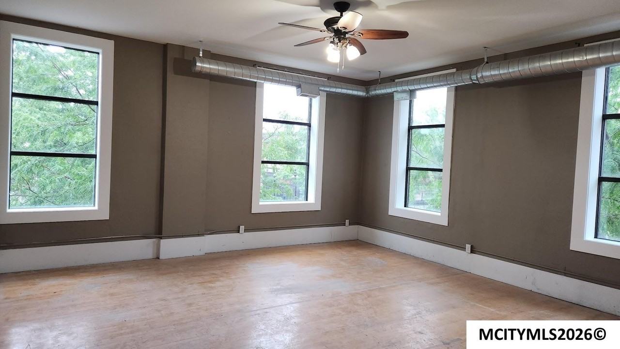 9 2nd St Nw - Photo 5 of 32