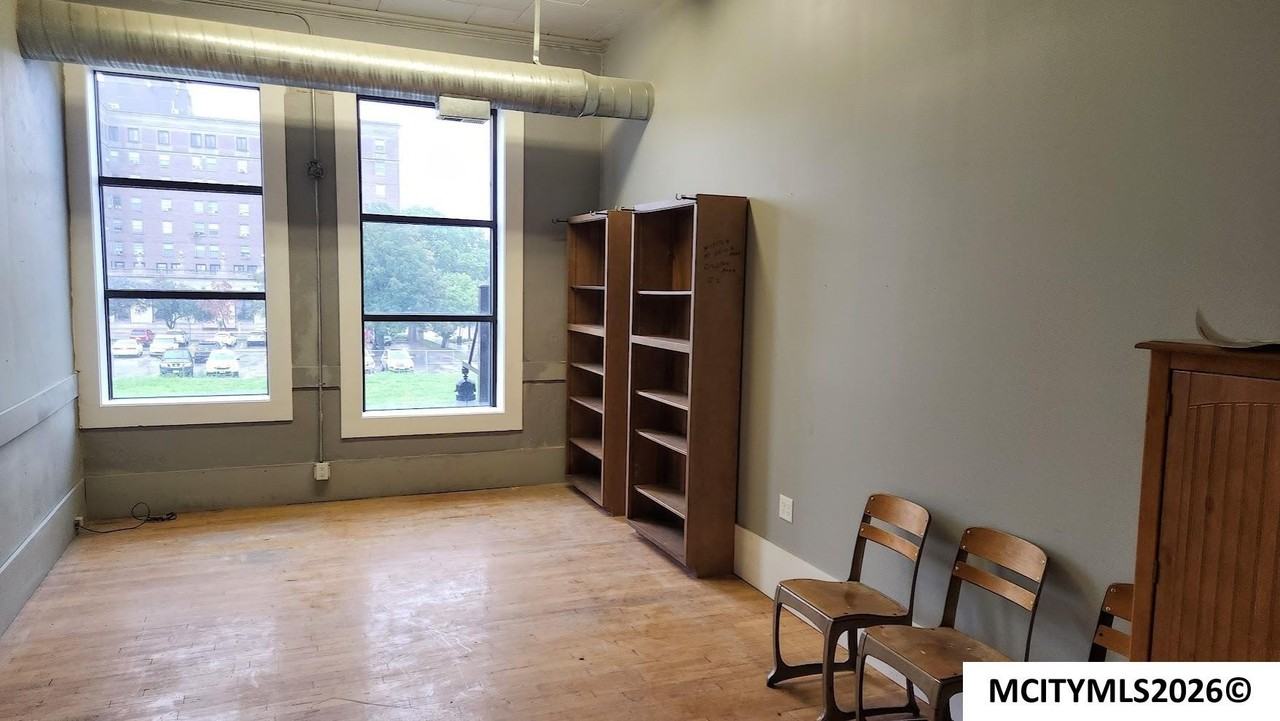 9 2nd St Nw - Photo 7 of 32