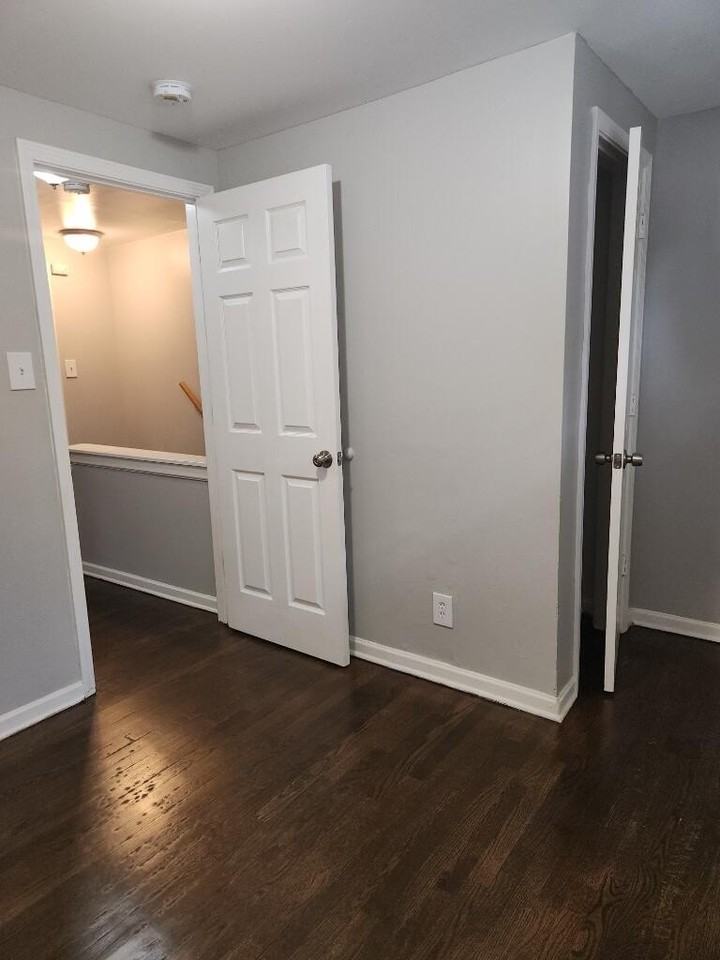 3606 E 9th Ave - Photo 6 of 13