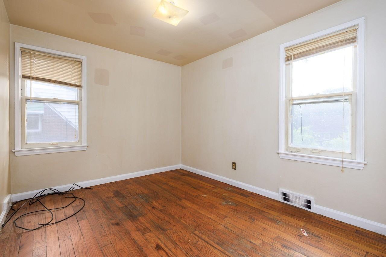 18434 Kelly Rd - Photo 7 of 10