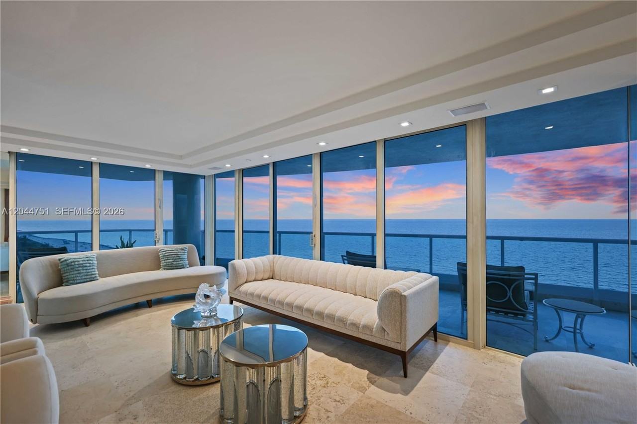 5025 Collins Ave #1103 - Photo 6 of 8