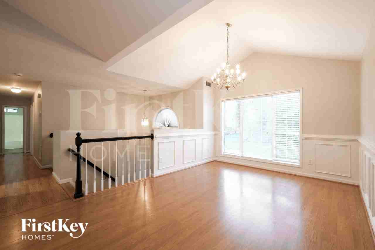 3810 Riversong Dr - Photo 6 of 19