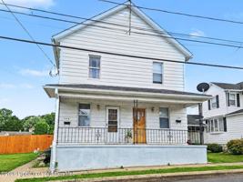 featured image of 176 Cherry St