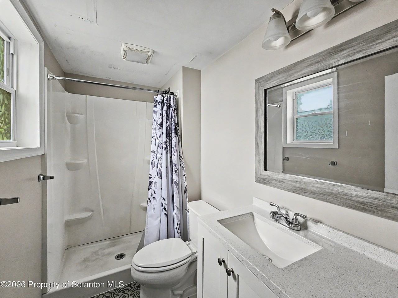 176 Cherry St - Photo 5 of 12