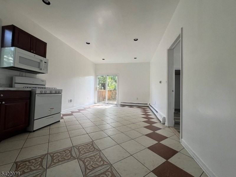5 Timothy St #4 - Photo 6 of 10