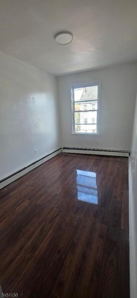 9 Brown Ave - Photo 4 of 6