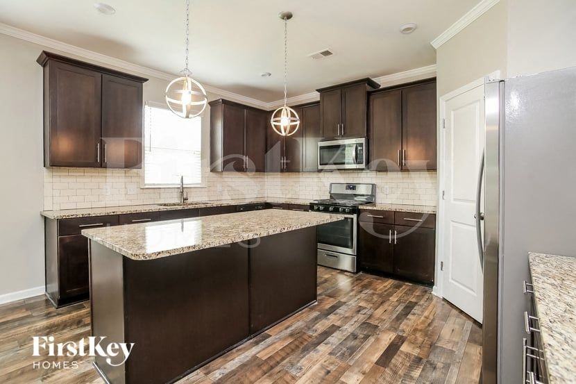 38 Maple Grove Dr - Photo 6 of 15