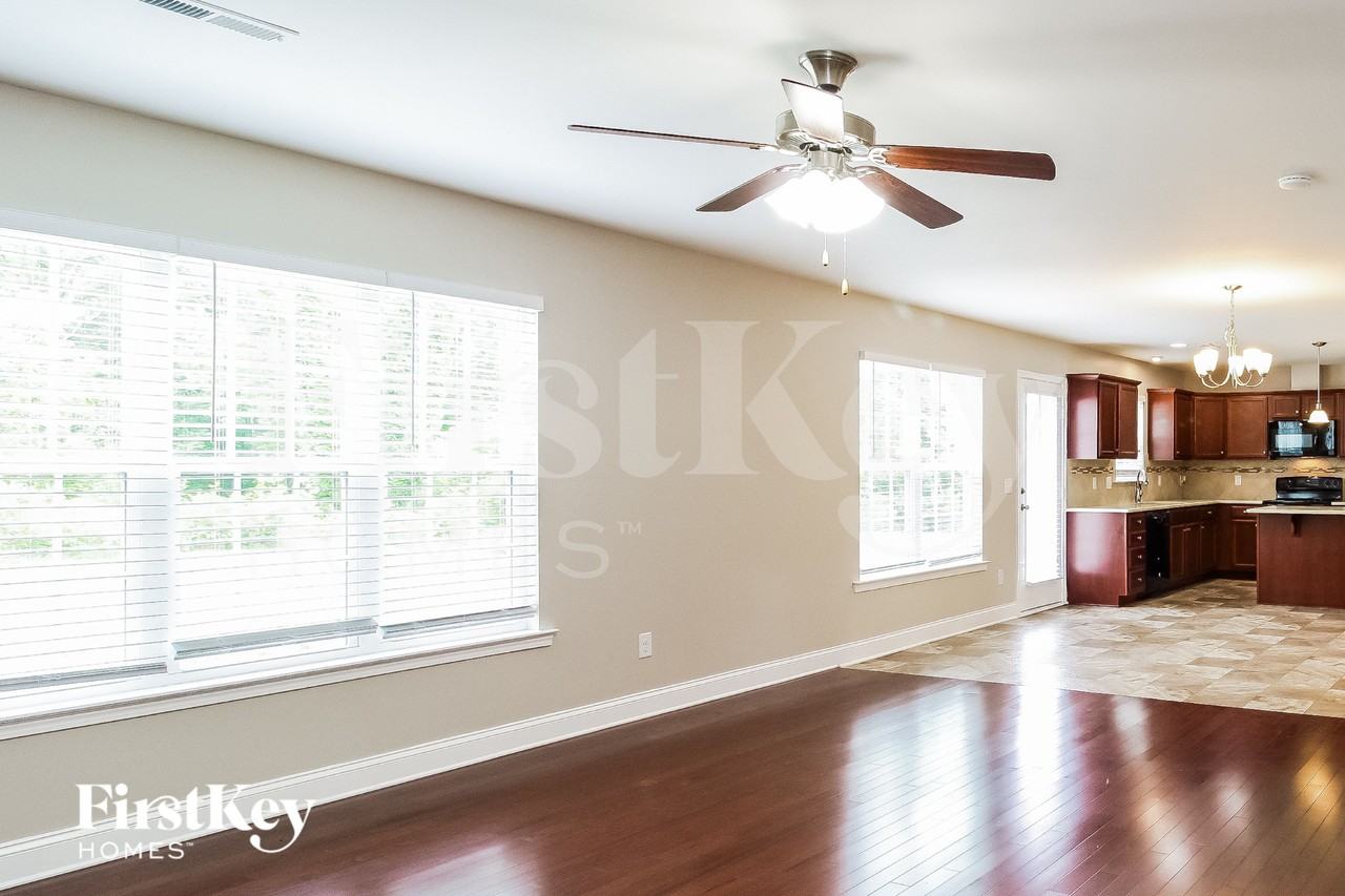 2986 Grassy Knoll Cir - Photo 2 of 15