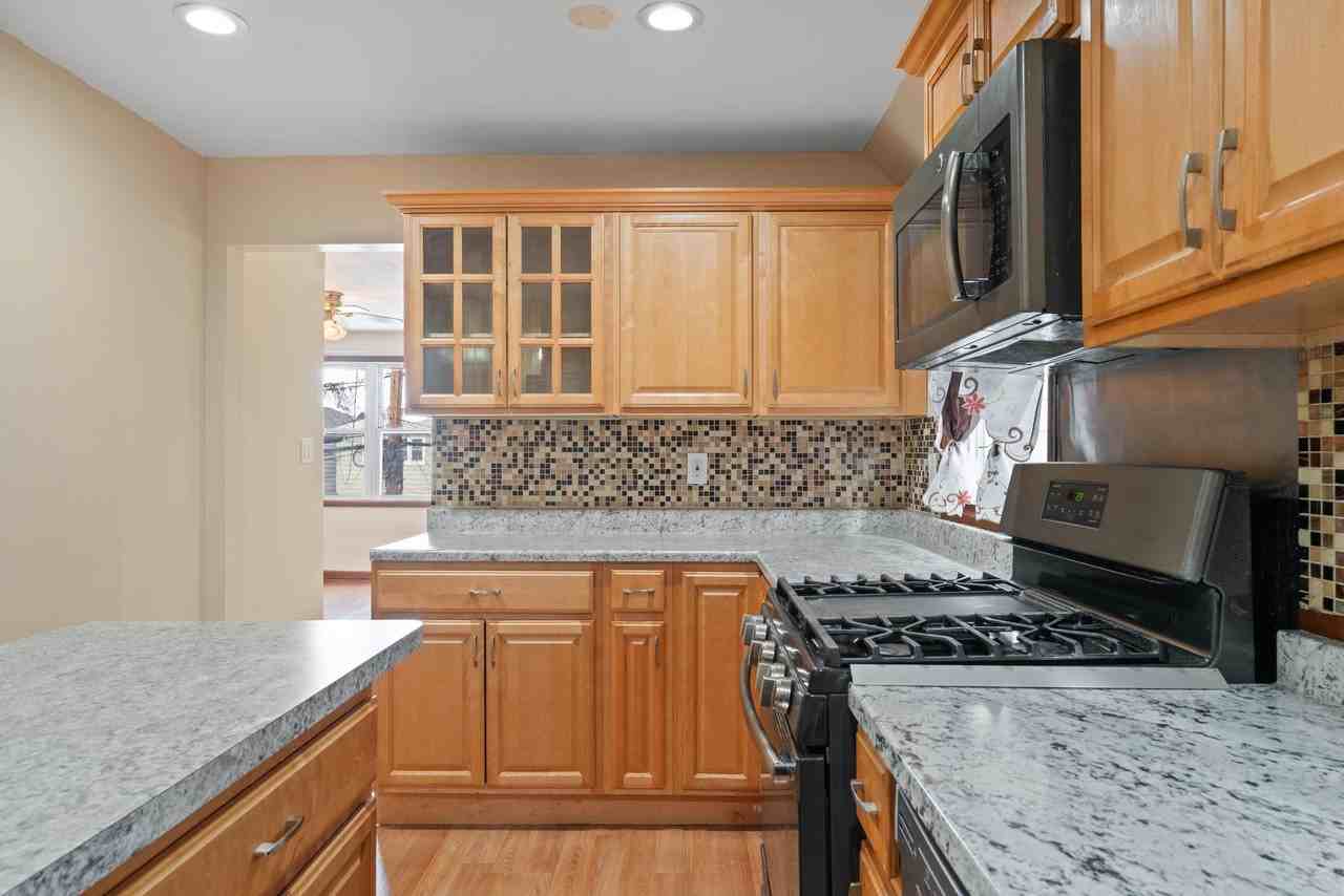 387 Cator Ave #2 - Photo 7 of 14