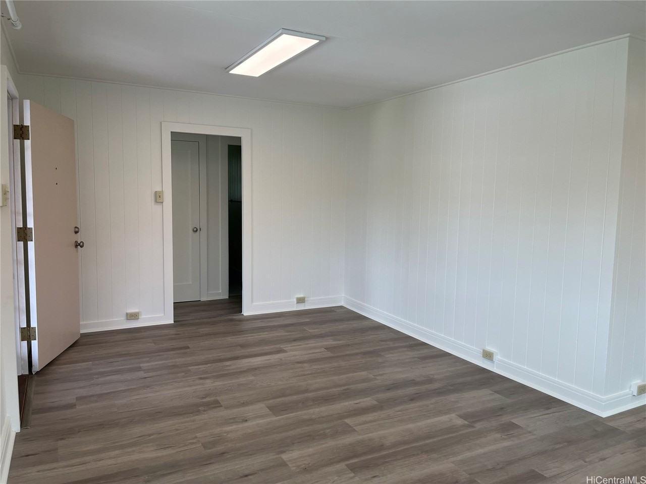 1341 Ekaha Ave - Photo 5 of 14