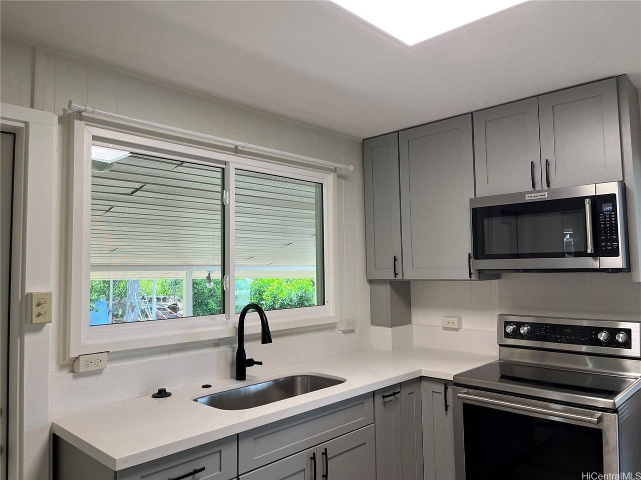 1341 Ekaha Ave - Photo 6 of 14