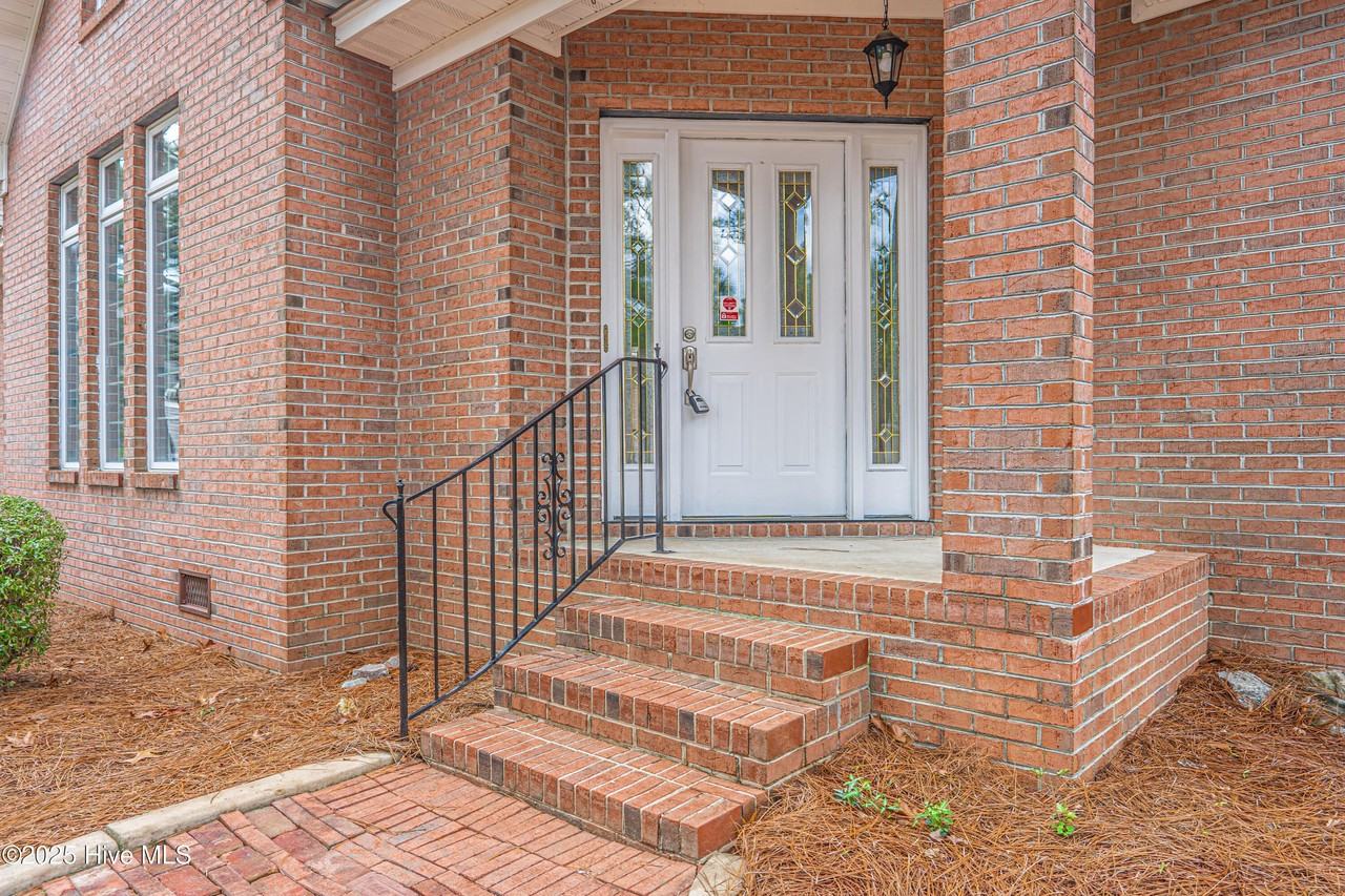 12 Wildwood Ln - Photo 6 of 50