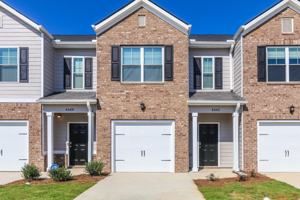 featured image of 4347 Newland St