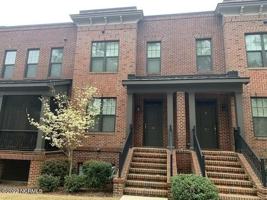 featured image of 25 Brownstone Ln
