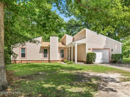 featured image of 934 Welsh Ln