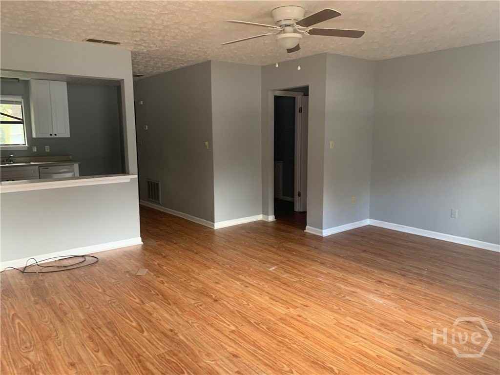 397 Fowler Dr - Photo 3 of 19
