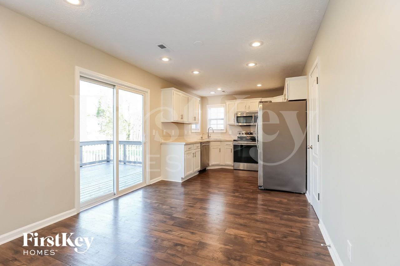 2792 Ridgepole Dr - Photo 4 of 15